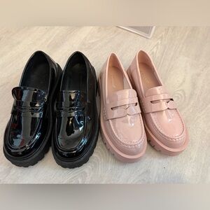 BAMBOO Women's Flats - Black and Pink Soles